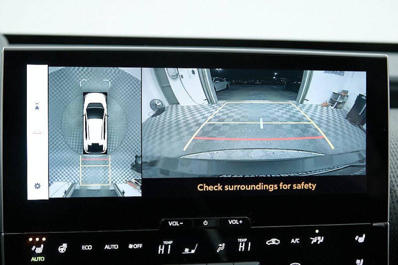 2024 Toyota bZ4X Limited