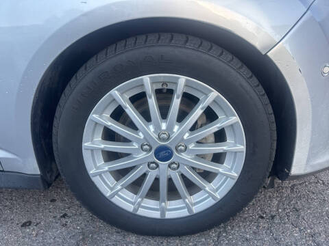 2013 Ford C-MAX Hybrid SEL