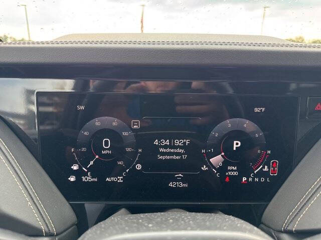 2025 GMC Yukon Elevation