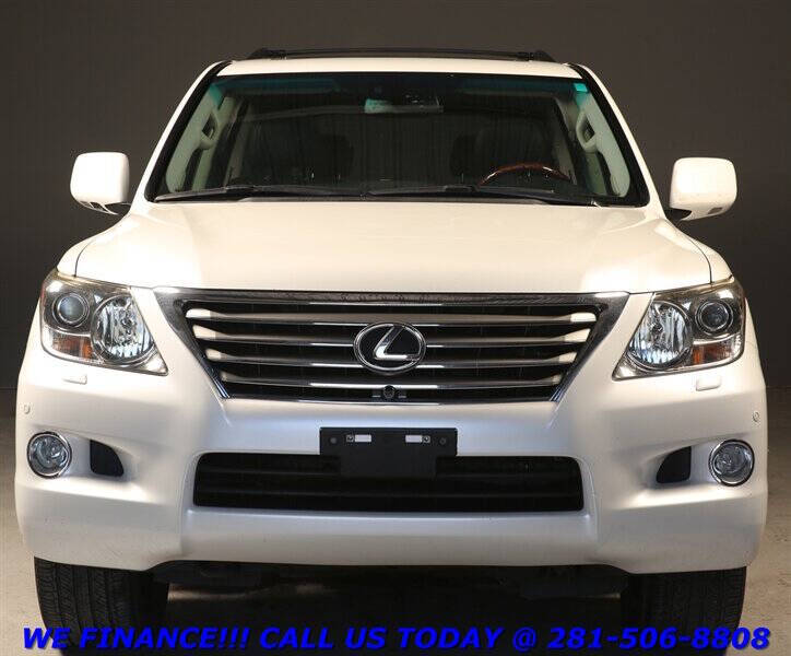 2011 Lexus LX 570
