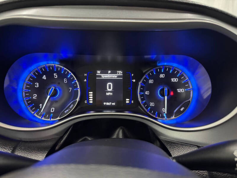 2020 Chrysler Pacifica Touring