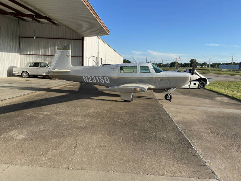 1981 Mooney M20k 231 Turbo