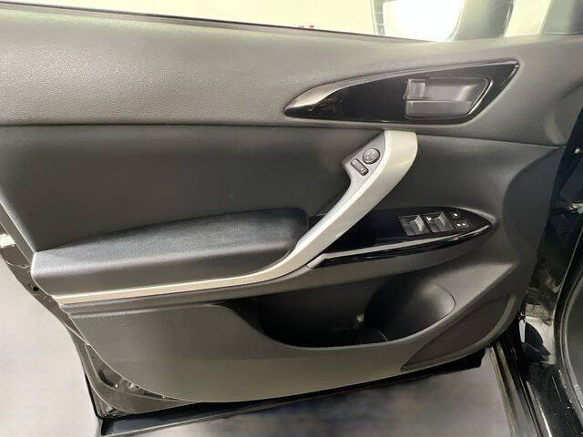 2019 Mitsubishi Eclipse Cross LE