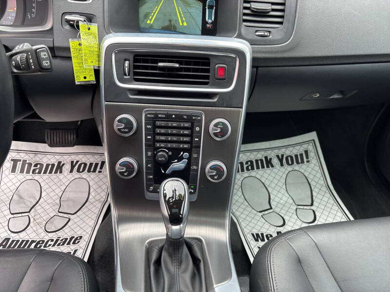 2016 Volvo V60 T5 Premier