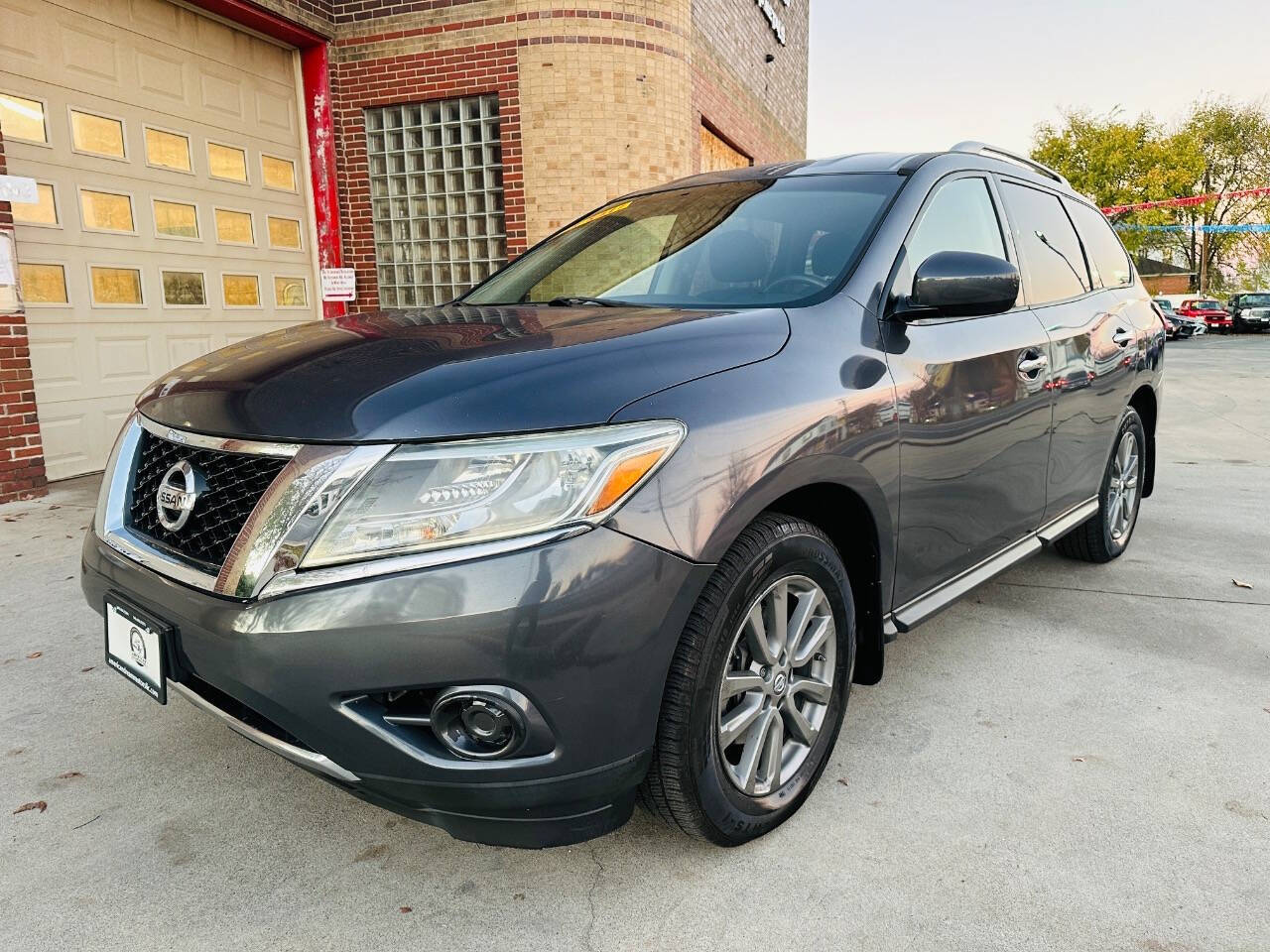 2014 Nissan Pathfinder for sale at American Dream Motors in Winchester, VA