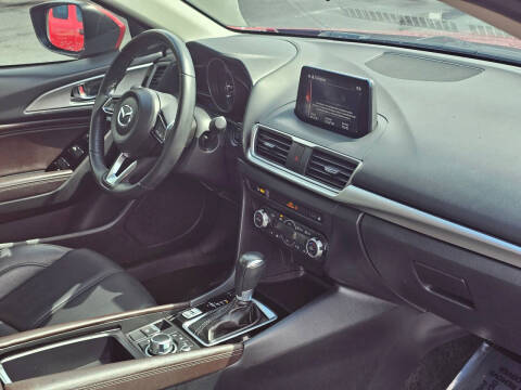 2018 Mazda MAZDA3