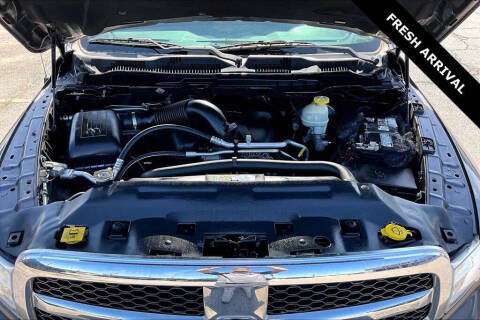 2017 RAM 1500 SLT