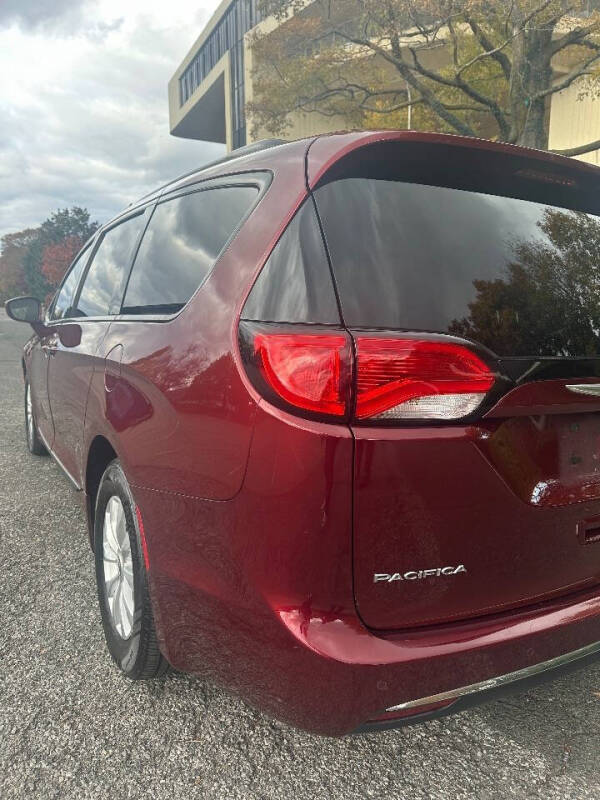 2018 Chrysler Pacifica Touring L Plus