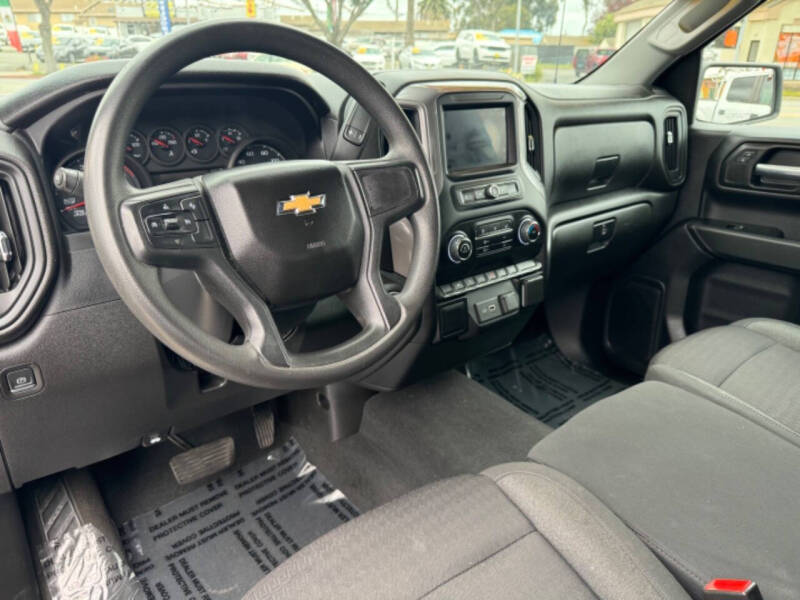 2022 Chevrolet Silverado 1500 Custom