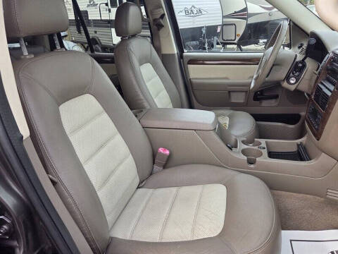 2005 Ford Explorer Eddie Bauer