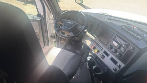 2022 Freightliner Cascadia