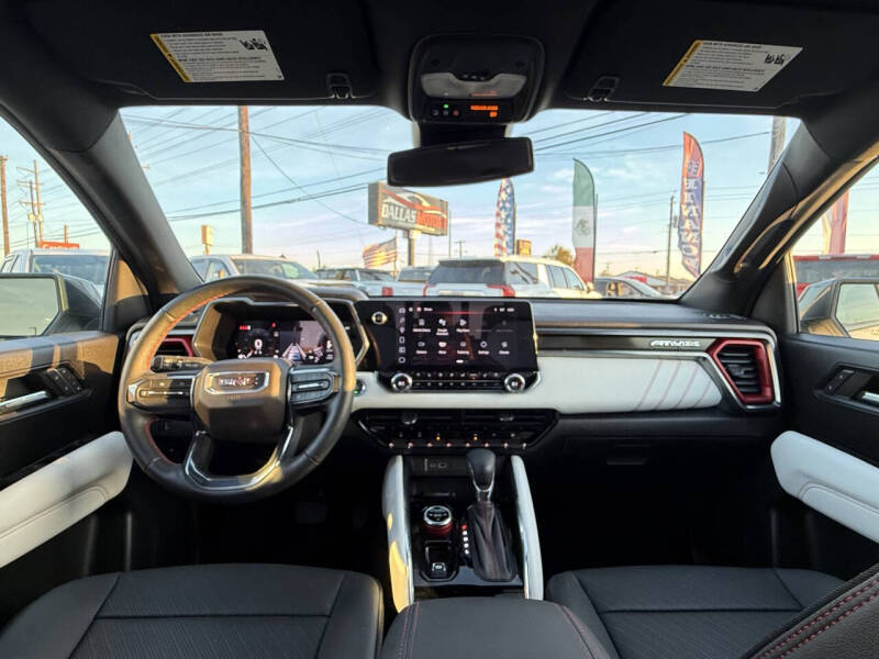 2024 GMC Canyon AT4X