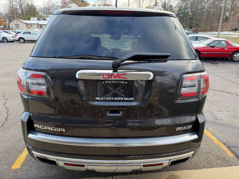 2016 GMC Acadia Denali