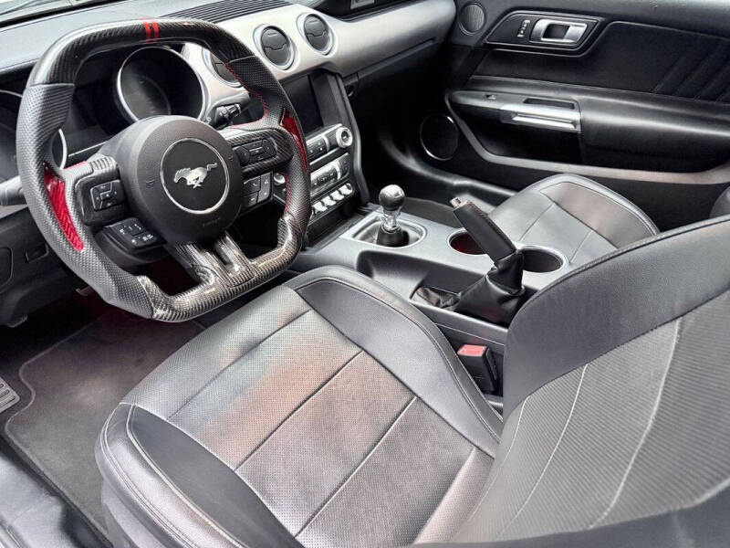 2021 Ford Mustang