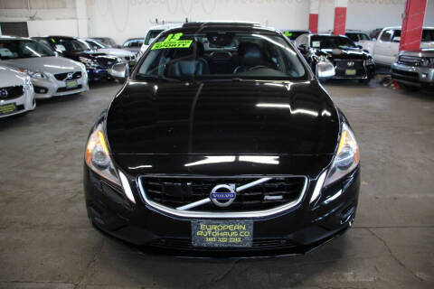 2013 Volvo S60 T6 R-Design Platinum