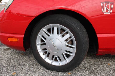 2002 Ford Thunderbird Deluxe