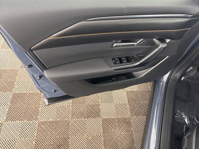 2026 Mazda CX-50 Hybrid Premium