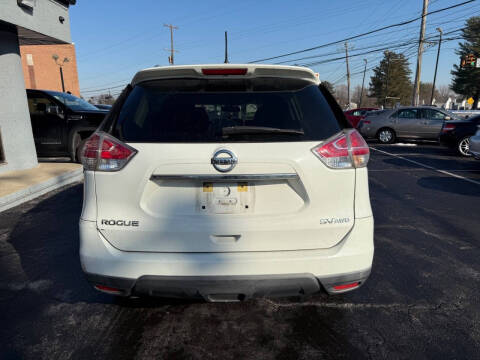 2016 Nissan Rogue SV