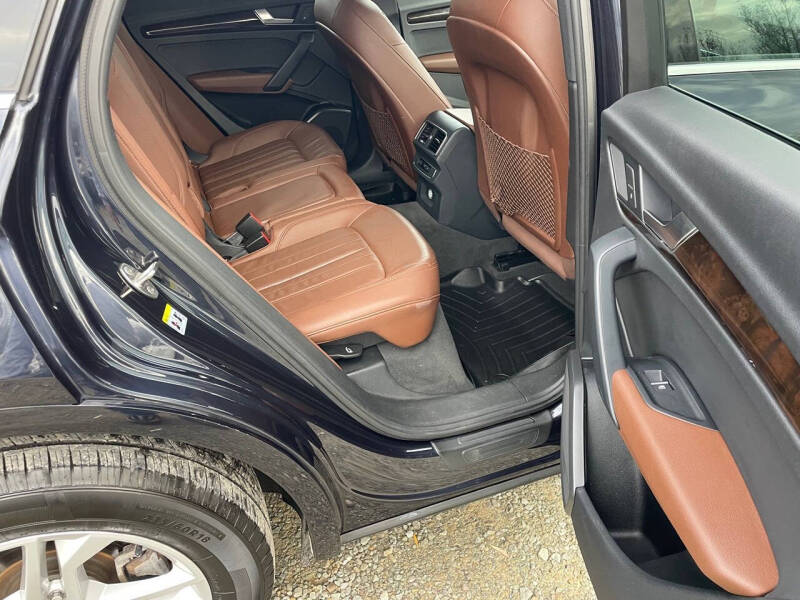 2019 Audi Q5 quattro Premium 45 TFSI