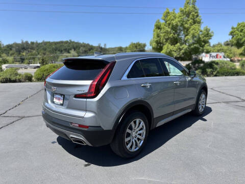 2023 Cadillac XT4 Premium Luxury