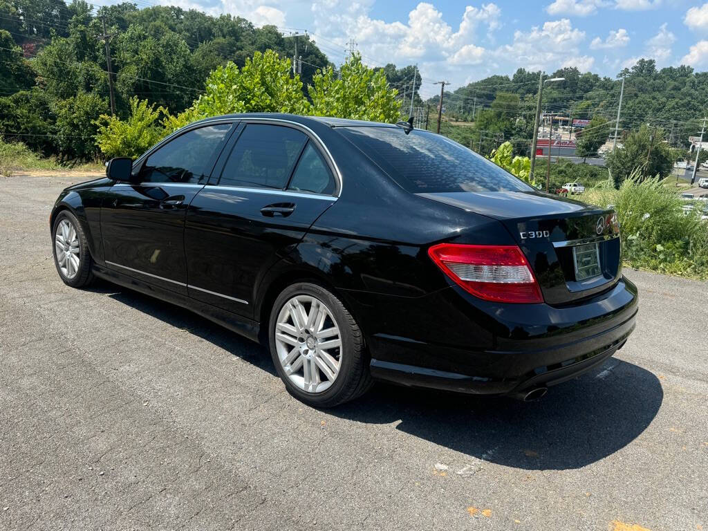 2009 Mercedes-Benz C-Class for sale at Car ConneXion Inc in Knoxville, TN