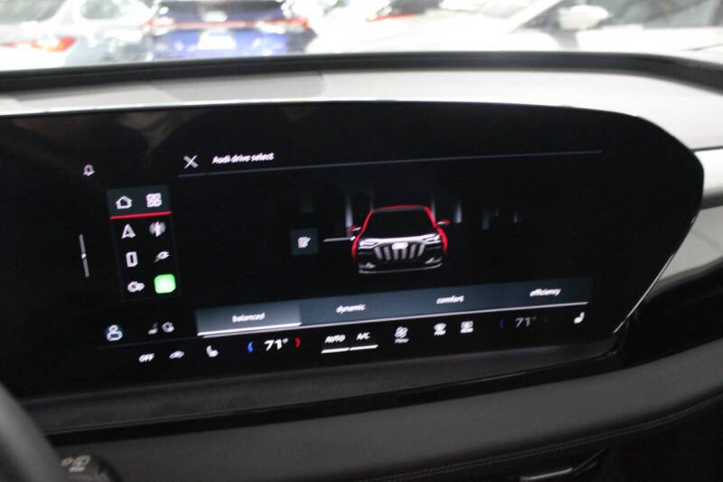 2025 Audi Q6 e-tron Premium