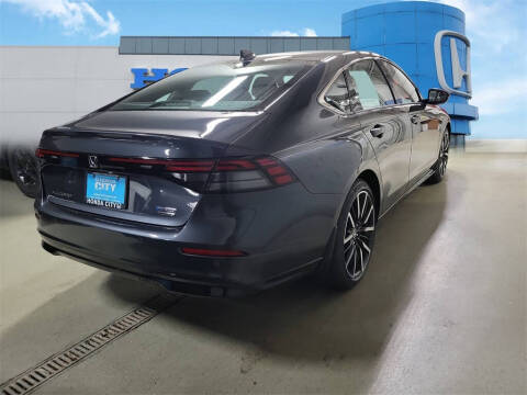 2025 Honda Accord Hybrid Touring