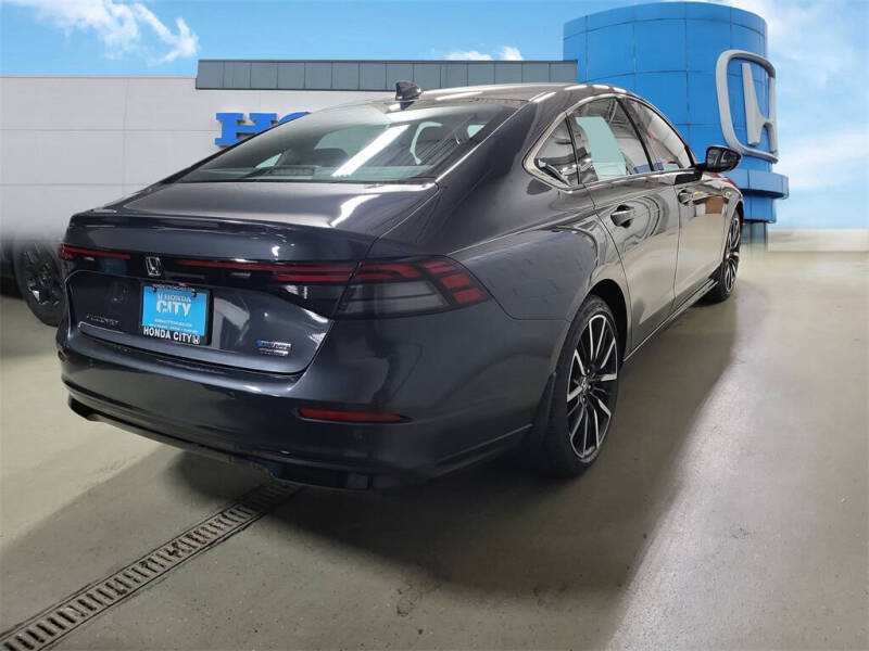 2025 Honda Accord Hybrid Touring