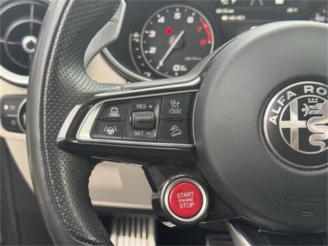 2021 Alfa Romeo Stelvio Quadrifoglio