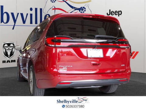 2026 Chrysler Pacifica Select