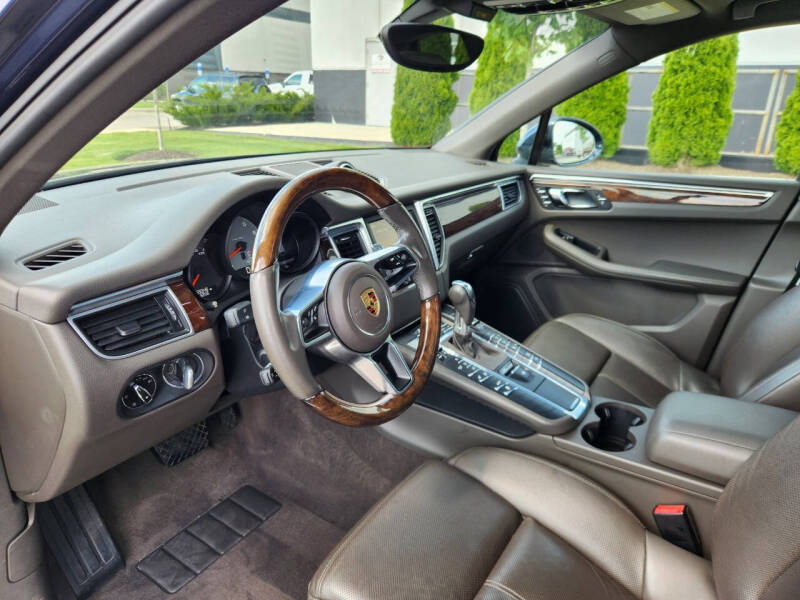 2016 Porsche Macan S