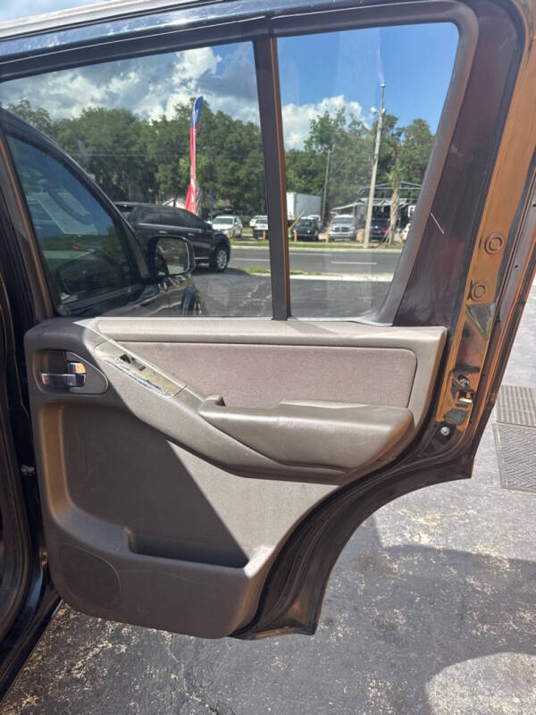 2011 Nissan Pathfinder S