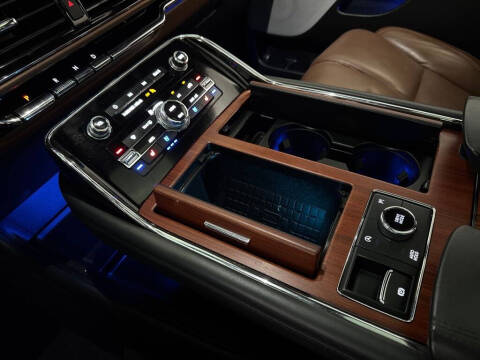 2022 Lincoln Navigator L Reserve