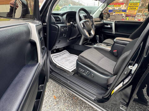 2022 Toyota 4Runner SR5