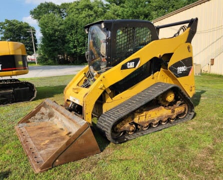 2013 Caterpillar 289C2 for sale at MILFORD AUTO SALES INC in Hopedale MA