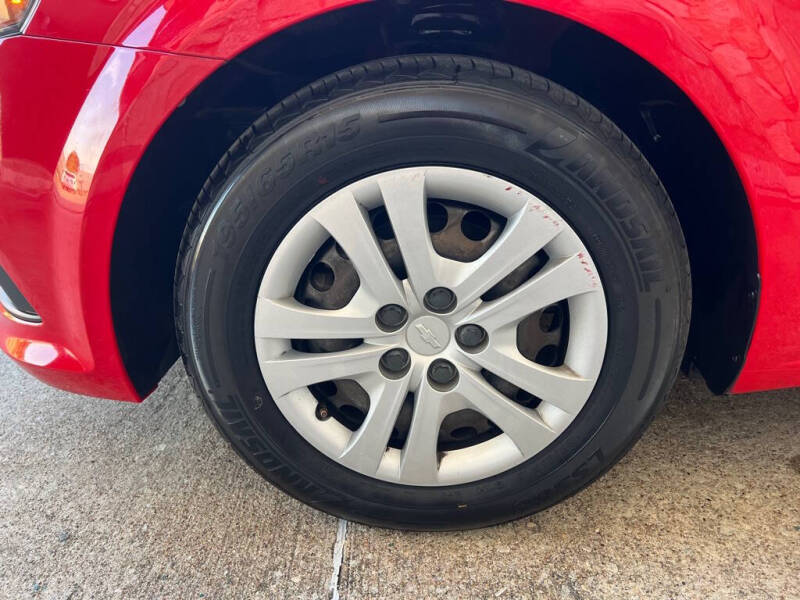 2020 Chevrolet Sonic LT