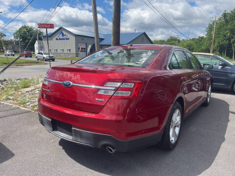 2013 Ford Taurus SEL