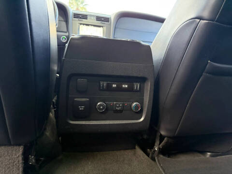 2016 Lincoln Navigator Select