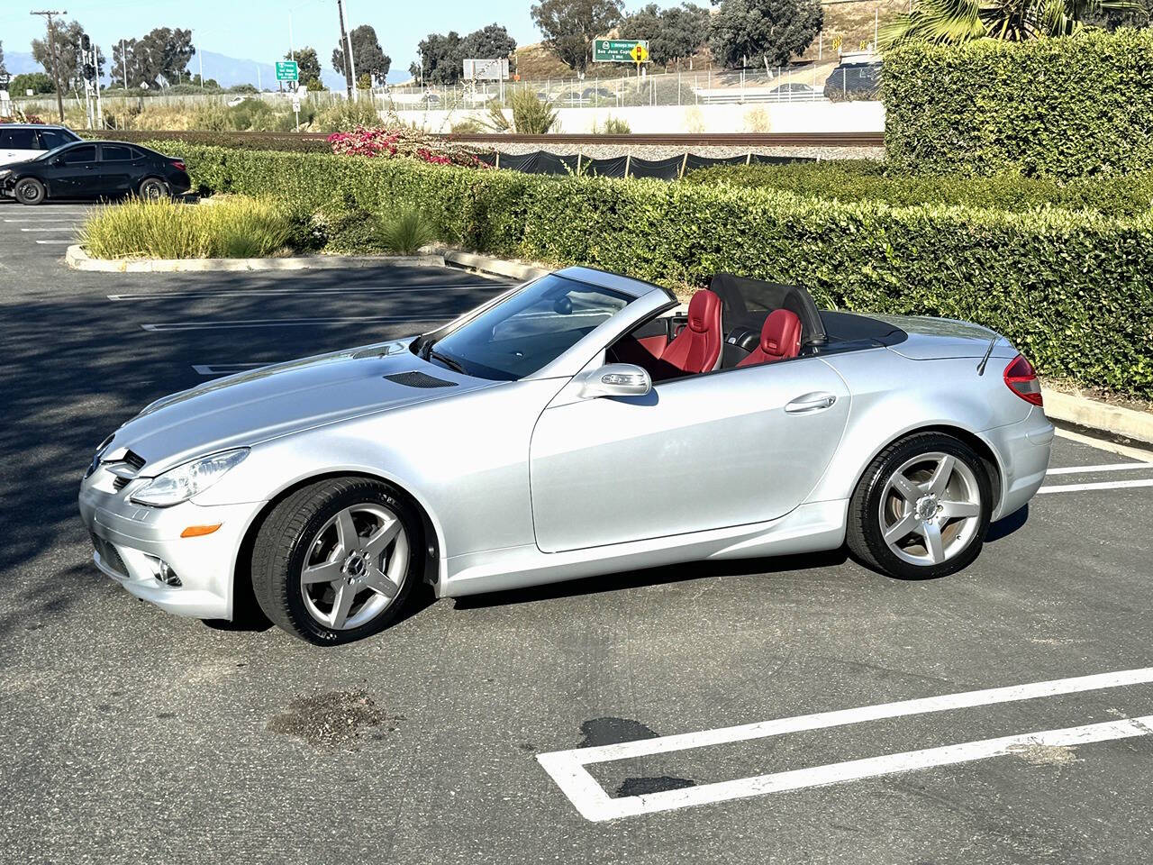 2006 Mercedes-Benz SLK for sale at DE AUTOS INC in San Juan Capistrano, CA