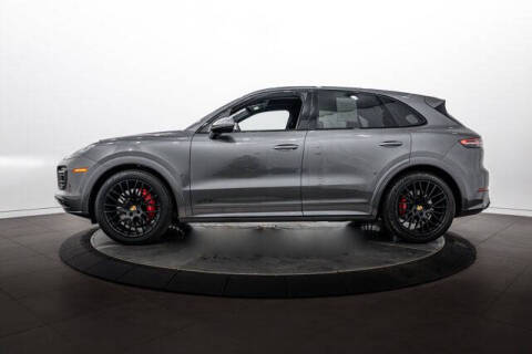 2022 Porsche Cayenne GTS