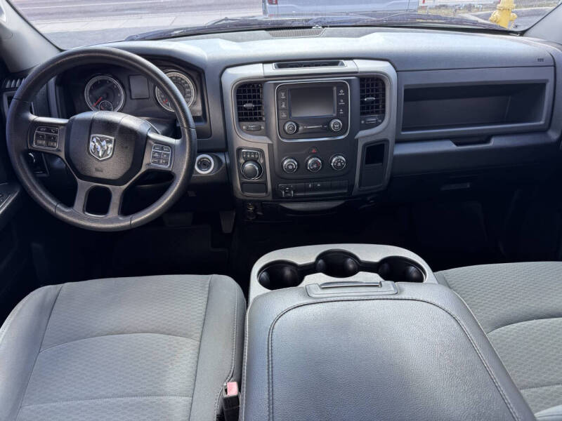 2017 RAM 1500 Express