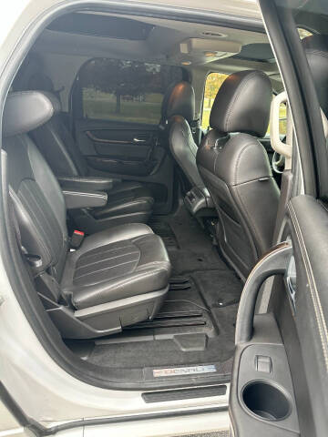 2016 GMC Acadia Denali