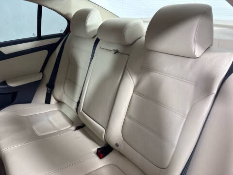 2012 Volkswagen Jetta