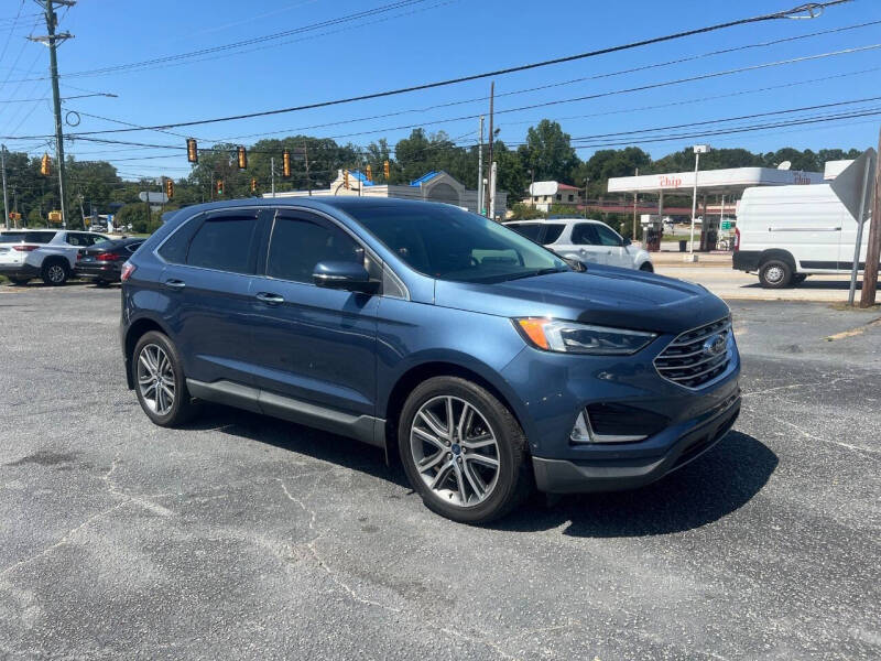 2019 Ford Edge Titanium