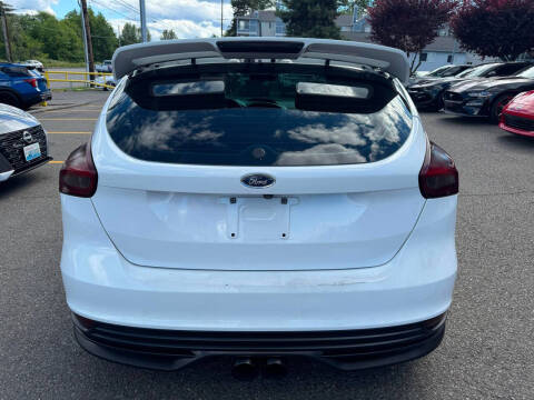 2018 Ford Focus ST