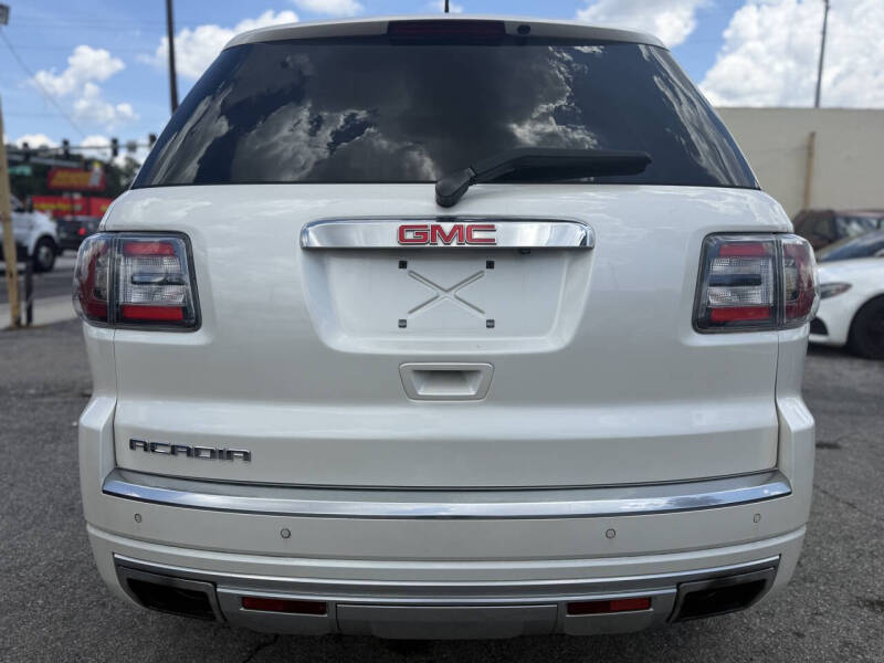2014 GMC Acadia Denali