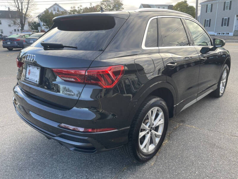 2022 Audi Q3 quattro S line Premium 45 TFSI