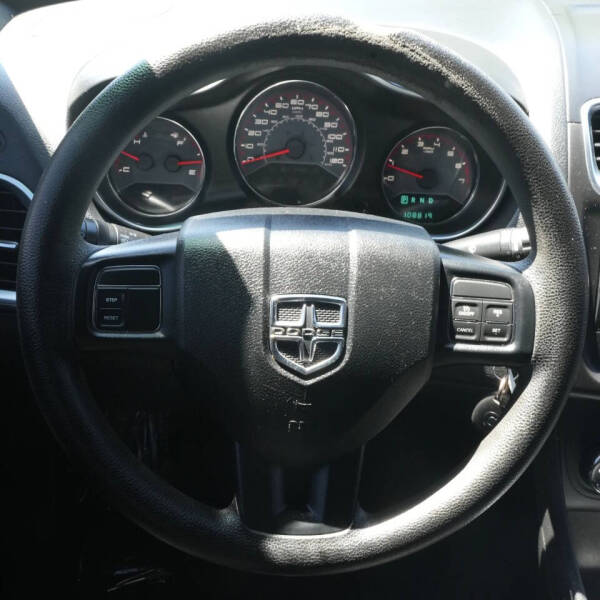 2013 Dodge Avenger SE