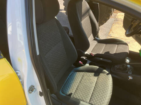 2018 Kia Rio 5-Door LX