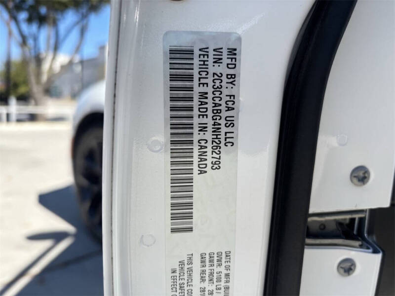 2022 Chrysler 300 S V6